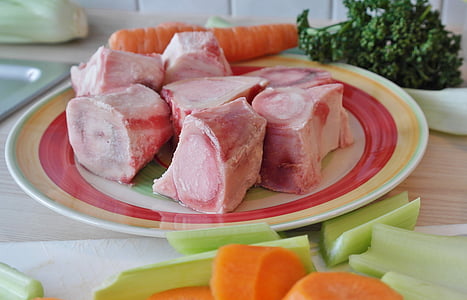 raw meat on bed thumbnail