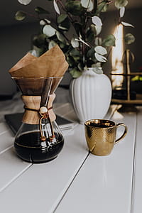 Chemex Coffee Maker with Gold Cup thumbnail