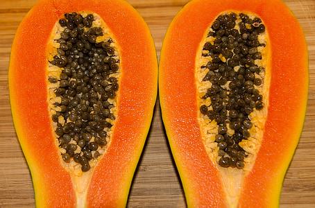 sliced papaya thumbnail