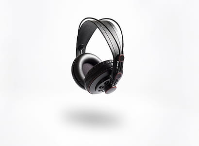black and gray headset thumbnail