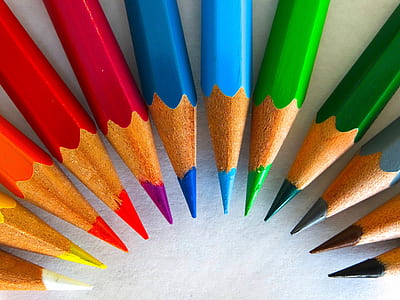 assorted-color coloring pencil lot thumbnail