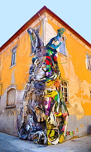 Urban Art - Porto - V.N. Gaia - Old Port Wine Cellars - Portugal thumbnail
