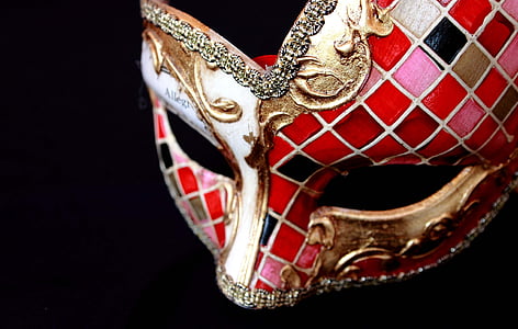 red and gold masquerade mask thumbnail