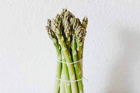 Green asparagus thumbnail