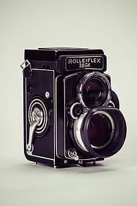 vintage black Rolleiflex land camera thumbnail
