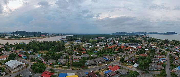 Aerial Panorama Photography of City thumbnail