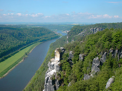 Elbe, Elbe Sandstone Mountains thumbnail