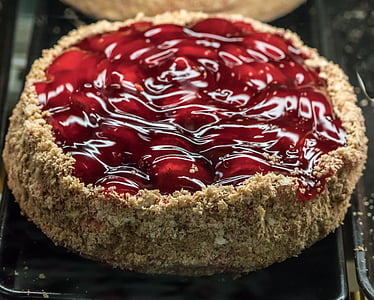 baked pastry with toppings thumbnail