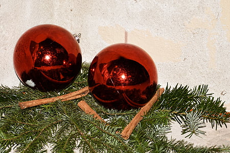 two red baubles thumbnail