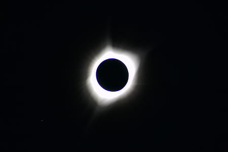 eclipse illustration thumbnail