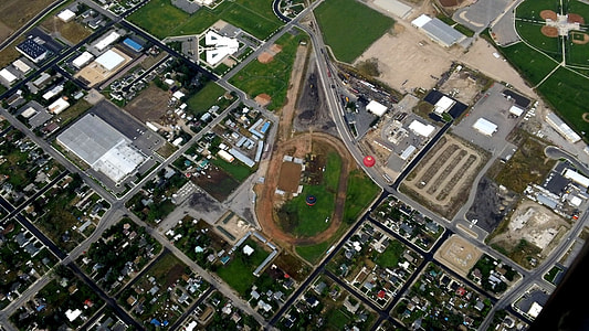 aerial photography of city thumbnail
