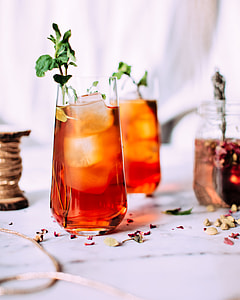 ice tea in clear drinking glass thumbnail