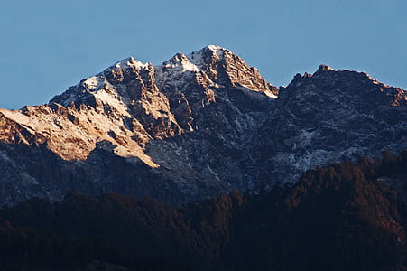 Brown and White Mountain Under Clear Sky thumbnail