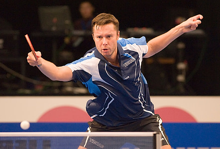 man playing table tennis thumbnail