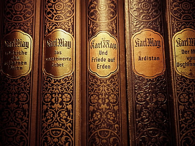 five assorted books thumbnail
