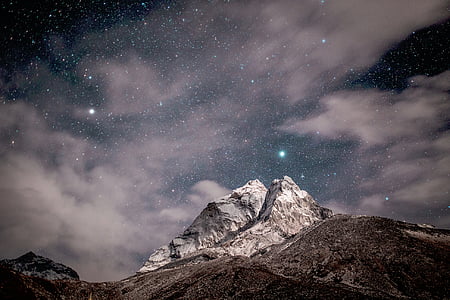 rocky mountain under starry night thumbnail