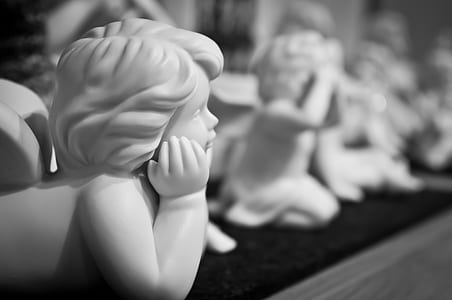 bokeh shot of angel thumbnail