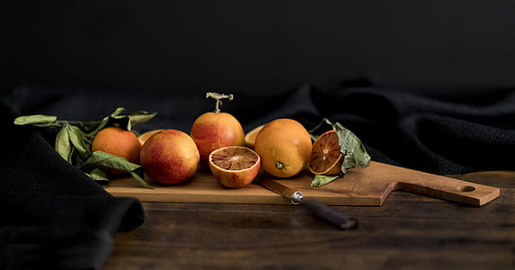 grapefruits on chopping board thumbnail