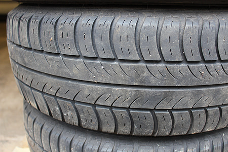 vehicle tire thumbnail
