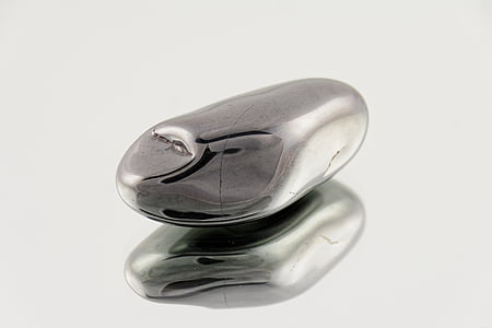 photo of black stone thumbnail
