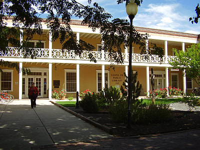 Santa Fe Library in New Mexico thumbnail