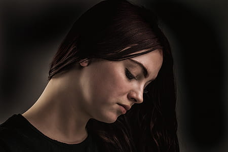 close up photo of woman's face thumbnail