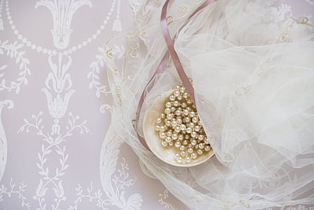 white textile thumbnail