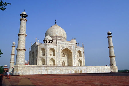 white mosque at daytime thumbnail