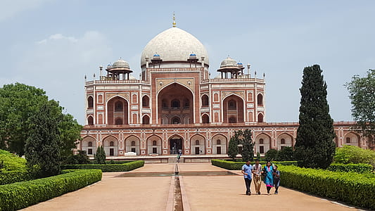 brown and white palace during daytime thumbnail