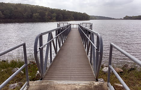 Boat dock on a cloudy day at an Oklahoma lake thumbnail