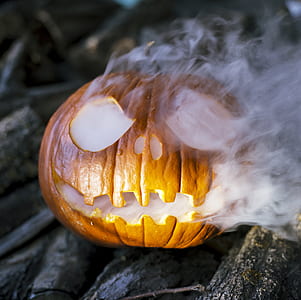 jack 'o lantern with smoke thumbnail