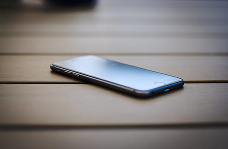 phone, table, modern, clean thumbnail
