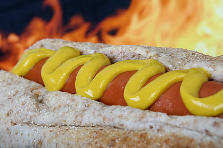 closeup photo of sausage bun thumbnail