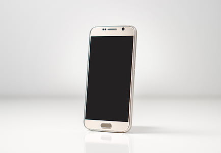 silver Samsung Galaxy Android smartphone thumbnail