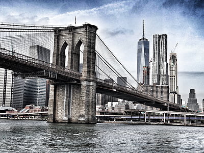 Brooklyn Bridge thumbnail