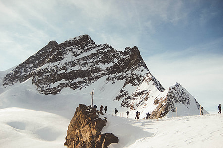 people under alps mountain thumbnail