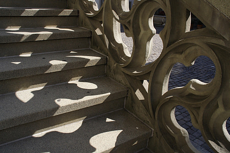 gray concrete stairs thumbnail
