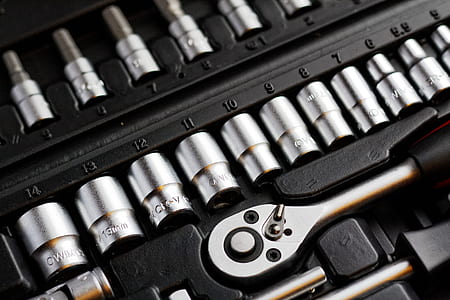 gray socket wrench kit thumbnail