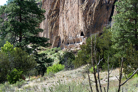 Cliff Dwelling thumbnail