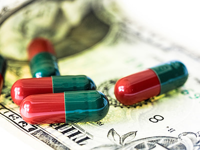 four red-and-green capsule thumbnail