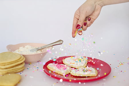 cookies on red plastic saucer thumbnail