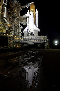 photo of white space shuttle thumbnail