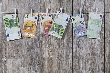 denominated banknotes thumbnail