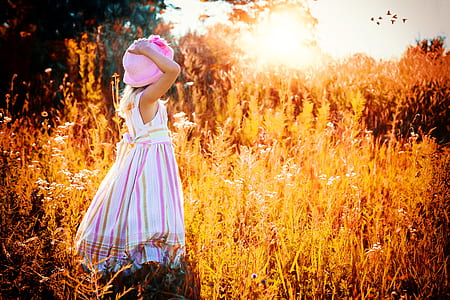 girl wearing pink dress thumbnail