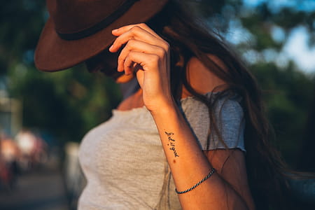 Young Woman In Hat Photo thumbnail