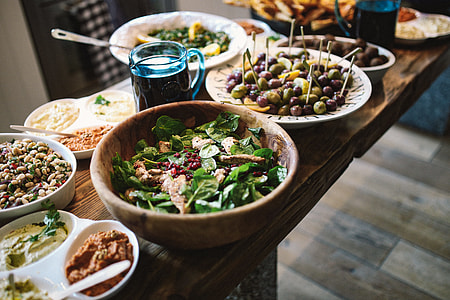 Table with Lebanese Food thumbnail
