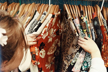 woman looking for clothes thumbnail
