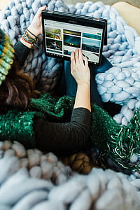 woman using laptop computer thumbnail