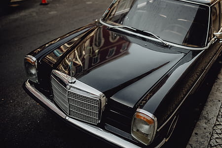 An old Mercedes Benz parked in the street, Lisbon, Portugal thumbnail