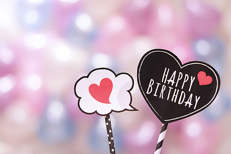 black heart-shaped Happy Birthday decor thumbnail